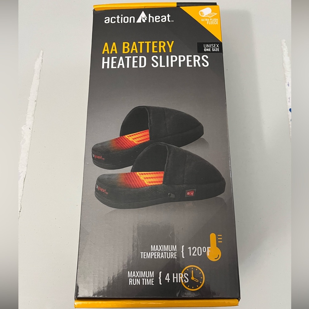 ActionHeat Heated Slippers Unisex OS Plush Fleece Winter AA Battery 4 Hours